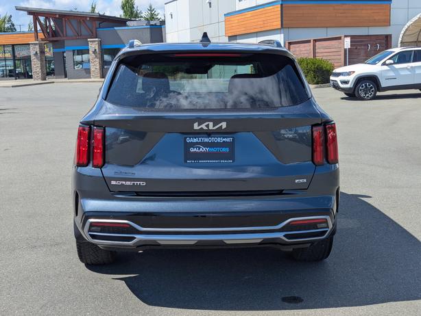 2023 Kia Sorento SX - No Accidents, Leather, Heated/Vented Seats image 7