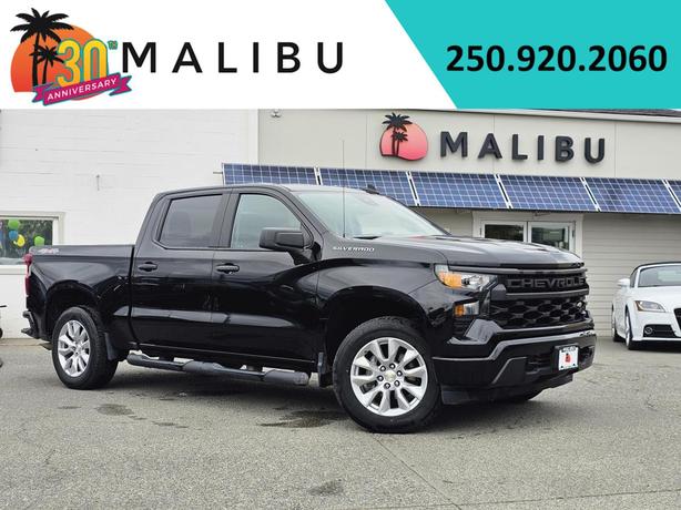 2022 Chevrolet Silverado 1500 Crew Cab Short Box 4-Wheel Drive image 1