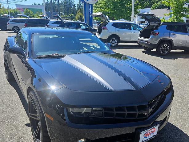 2012 Chevrolet  Camaro 1LT image 3