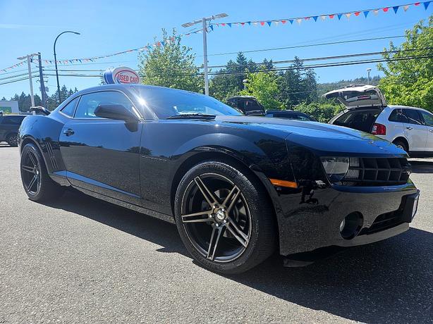 2012 Chevrolet  Camaro 1LT image 5