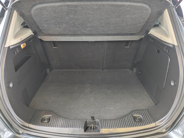 2017 Buick Encore Essence - No Accidents, Heated Seats, Sunroof image 8