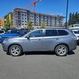 2015 Mitsubishi Outlander 4WD 4dr ES | Keyless Entry | Cruise Control | No Repor thumbnail image 3