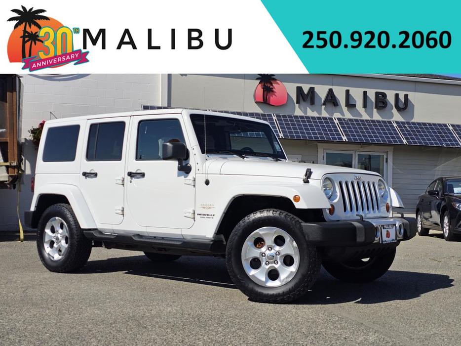 2013 Jeep Wrangler 4WD 4dr Sahara display photo