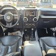 2013 Jeep Wrangler 4WD 4dr Sahara thumbnail image 6