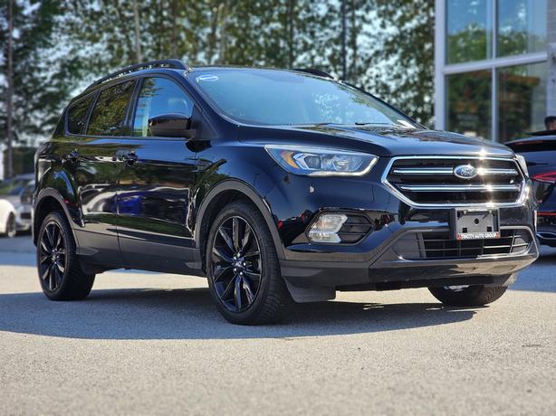 2017 Ford Escape FWD 4dr SE image 3