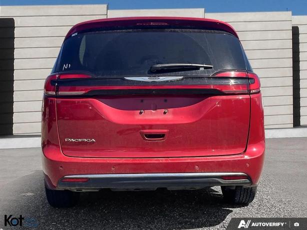 2024 CHRYSLER PACIFICA image 5