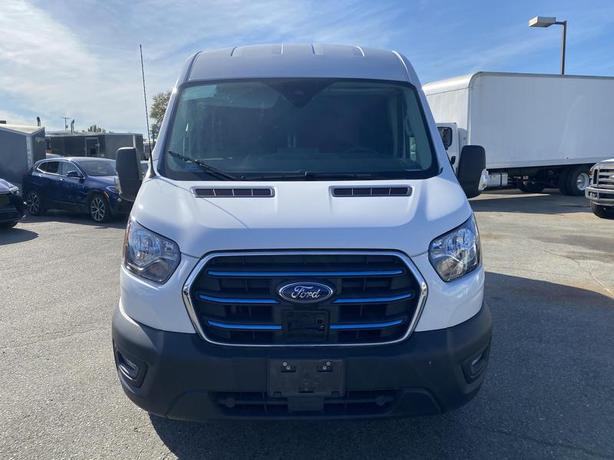 2022 Ford Transit 350 Van Medium Roof 130-inches WheelBase Electric image 8