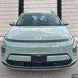 2024 Hyundai Kona electric Preferred thumbnail image 2