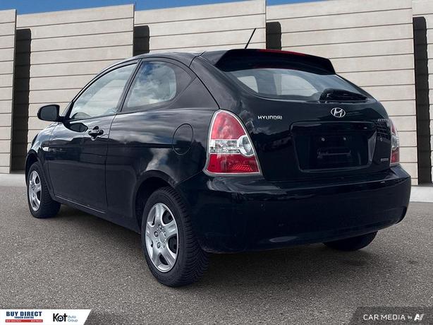 2011 Hyundai Accent L Sport image 4