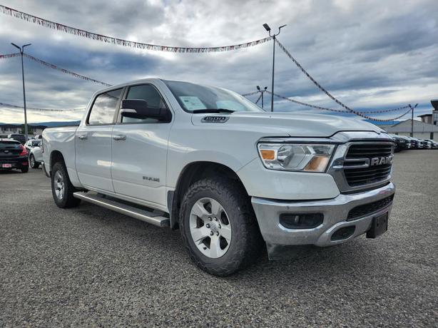2019 RAM 1500 Big Horn | 5'7" Box | 5.7L HEMI V8 | Spray-In Bedliner | Apple Car image 2