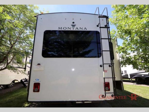 Used 2022 Keystone RV Montana 3121RL image 5