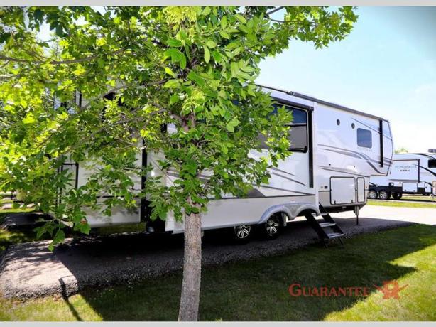 Used 2022 Keystone RV Montana 3121RL image 6