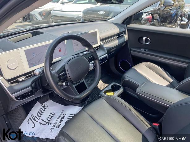 2022 Hyundai IONIQ 5 Preferred Luxury AWD PANORAMIC SUNROOF! LEATHER INTERIOR! A image 6