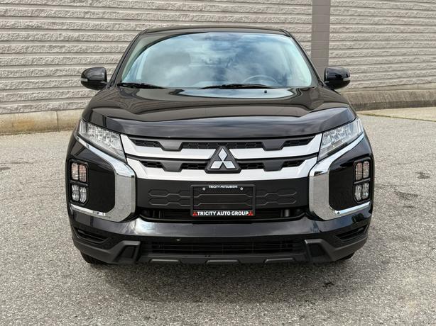 2023 Mitsubishi RVR SE AWC - Heated Seats, No Accidents image 2