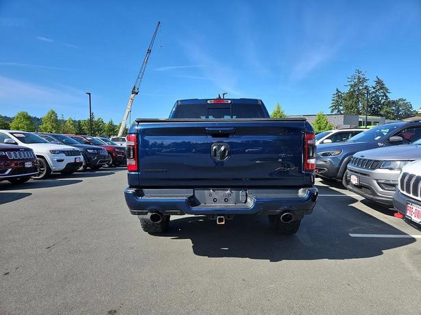 2020 RAM 1500 Sport 4x4 Crew Cab 5'7 Box | Apple CarPlay |  One Owner! image 5