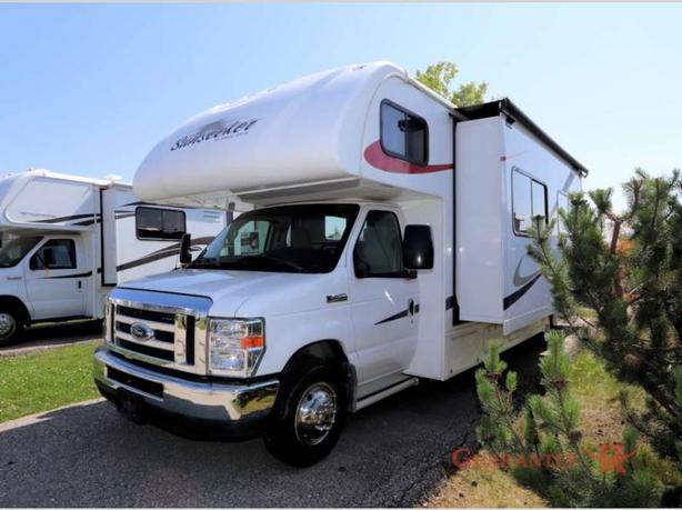Used 2018 Forest River RV Sunseeker 3010DS Ford image 3