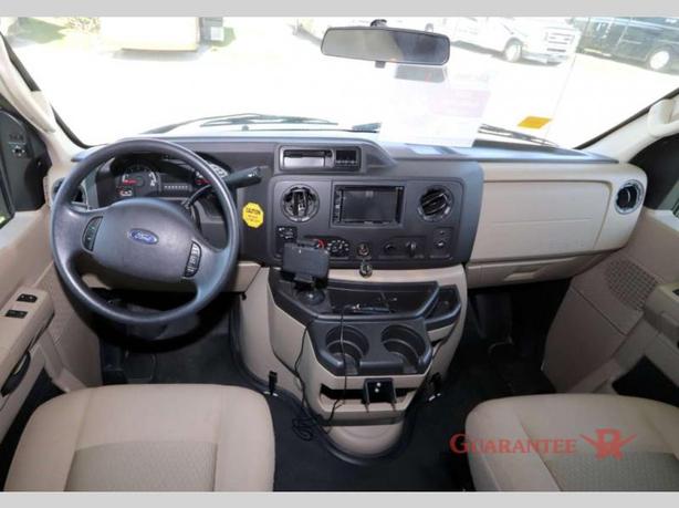 Used 2018 Forest River RV Sunseeker 3010DS Ford image 7