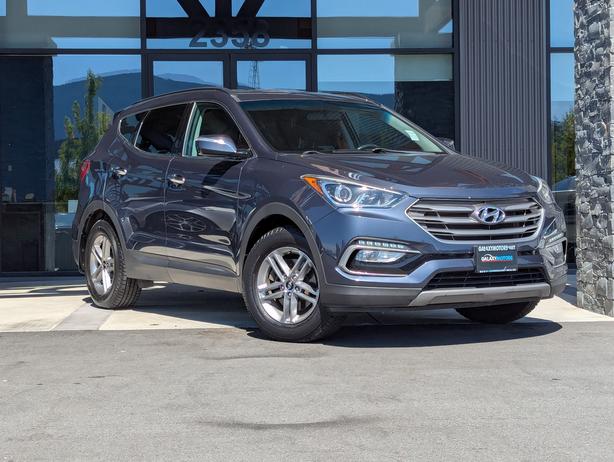 2017 Hyundai Santa Fe Sport Premium - No Accidents, AWD, Heated Seats F/R image 4