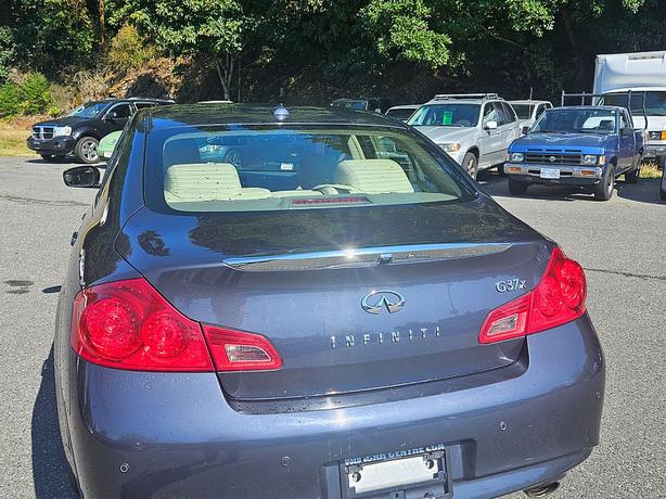 2012 Infiniti  G37 Sedan x image 3