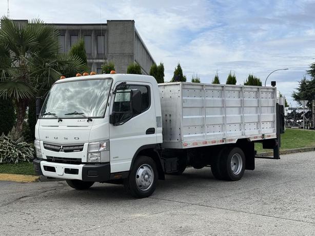 2014 Mitsubishi Fuso FE Flat Deck High Rail with Tommy Power Tailgate Diesel image 5