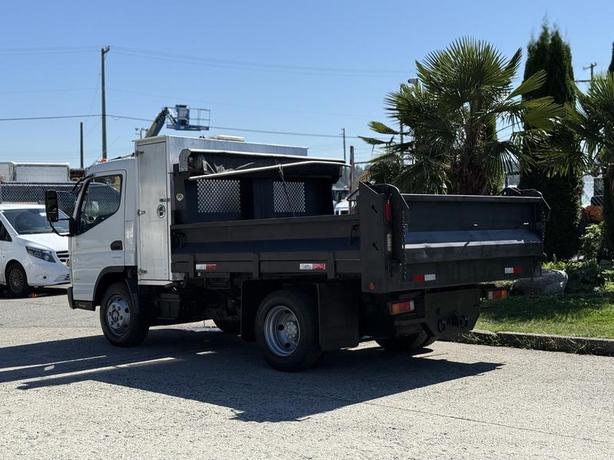 2015 Mitsubishi Fuso FE 9-Foot Diesel Dump Truck image 7