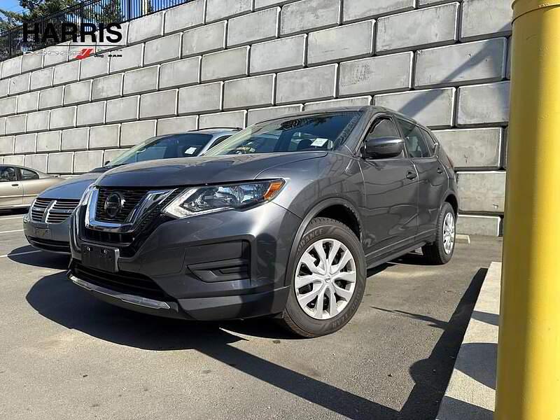 2019 Nissan Rogue S display photo