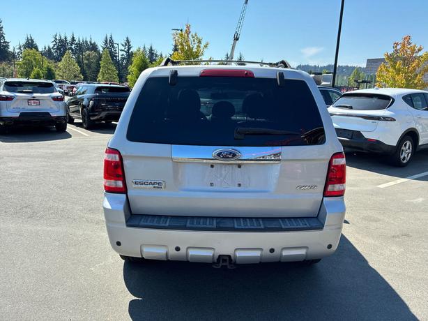 2008 Ford Escape Limited | Heated Seats! image 5