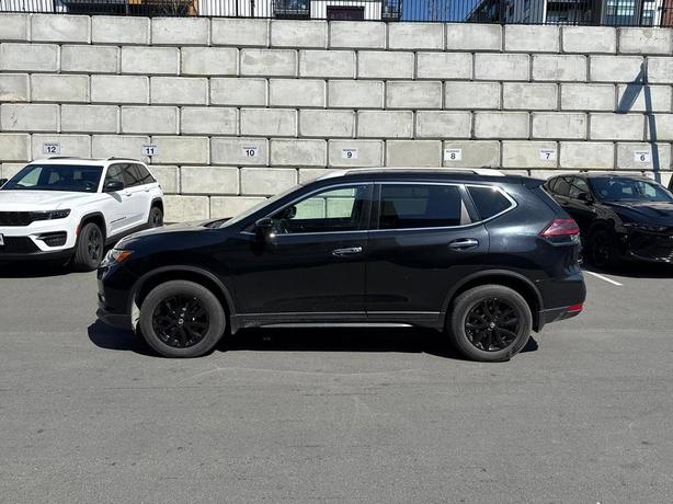 2020 Nissan Rogue AWD | Heated Seats! image 3