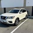 2017 Nissan Pathfinder thumbnail image 3