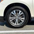 2017 Nissan Pathfinder thumbnail image 6