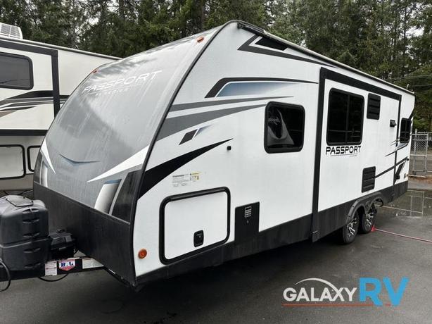 Used 2021 Keystone RV Passport 229RKWE SL Series image 3