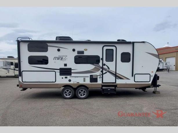 Used 2018 Forest River RV Rockwood Mini Lite 2509S image 7