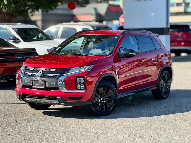 2023 Mitsubishi RVR LE - No Accidents, One Owner, Blind Spot Warning image 2