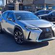 2020 Lexus UX 250h Hybrid - Heated and Cooled Seats, Moonroof thumbnail image 4