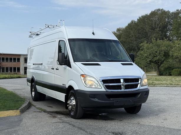 2008 Dodge Sprinter 3500 170-in. WheelBase Extended High Roof Cargo Van Diesel image 2