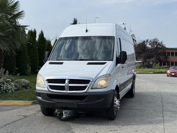2008 Dodge Sprinter 3500 170-in. WheelBase Extended High Roof Cargo Van Diesel image 4
