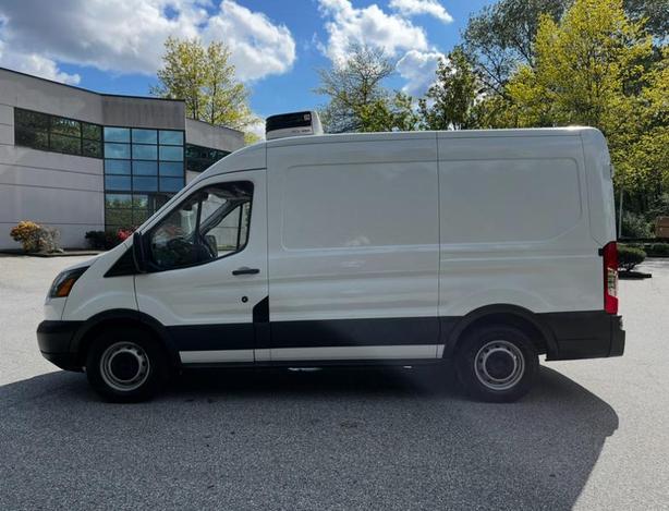 2015 Ford Transit 150 Cargo Van Reefer with 148-inch Wheel Base image 6