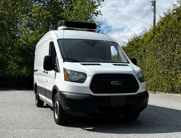 2015 Ford Transit 150 Cargo Van Reefer with 148-inch Wheel Base image 2