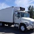 2009 Hino 268 20 Foot Reefer Cube Van Diesel Power Tailgate Hydraulic Brakes thumbnail image 1