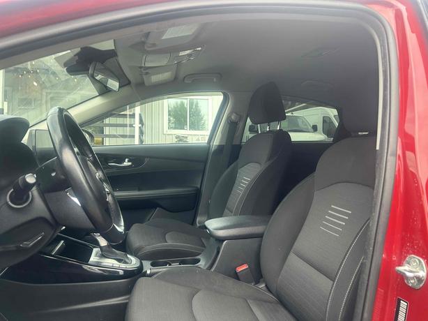 2021 KIA Forte image 6