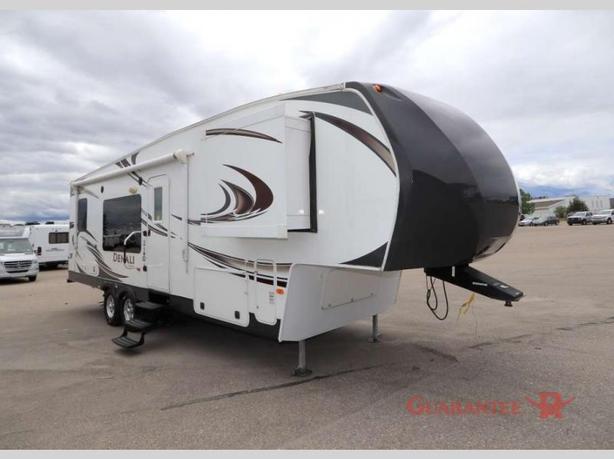 Used 2012 Dutchmen RV Denali 290RKS image 1