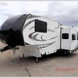 Used 2012 Dutchmen RV Denali 290RKS thumbnail image 3