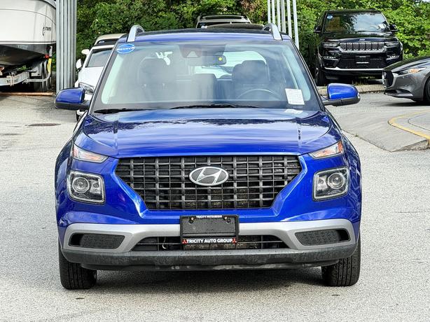 2022 Hyundai Venue - Apple CarPlay, Android Auto, Heated Seats image 2