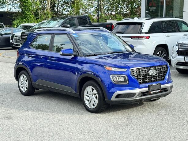 2022 Hyundai Venue - Apple CarPlay, Android Auto, Heated Seats image 3
