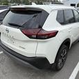 2023 Nissan Rogue Sv Moonroof thumbnail image 3