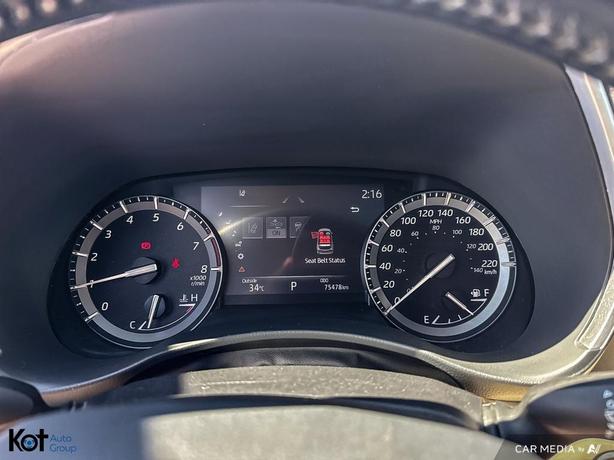 2021 Toyota Highlander XLE image 8