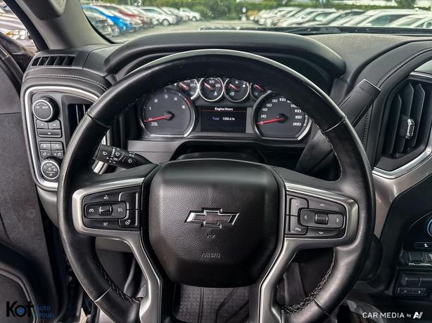 2023 Chevrolet Silverado 3500 LT image 7