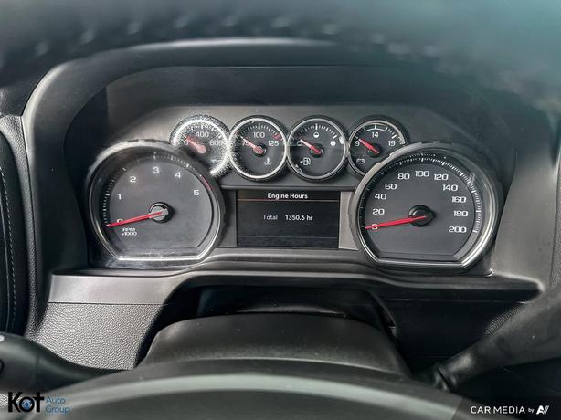 2023 Chevrolet Silverado 3500 LT image 8