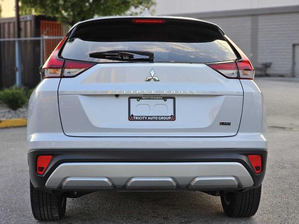 2023 Mitsubishi Eclipse Cross SE image 6