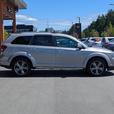 2017 Dodge Journey Crossroad - Sunroof, DVD Player, Navigation thumbnail image 5